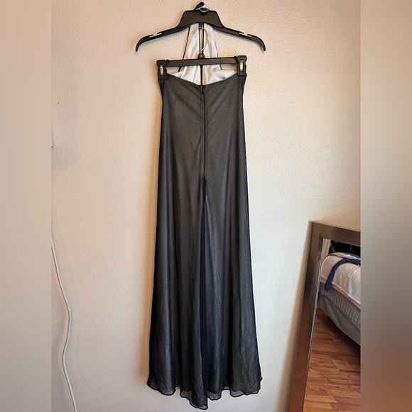 Black and silver sparkling gown - Picture 4 of 5